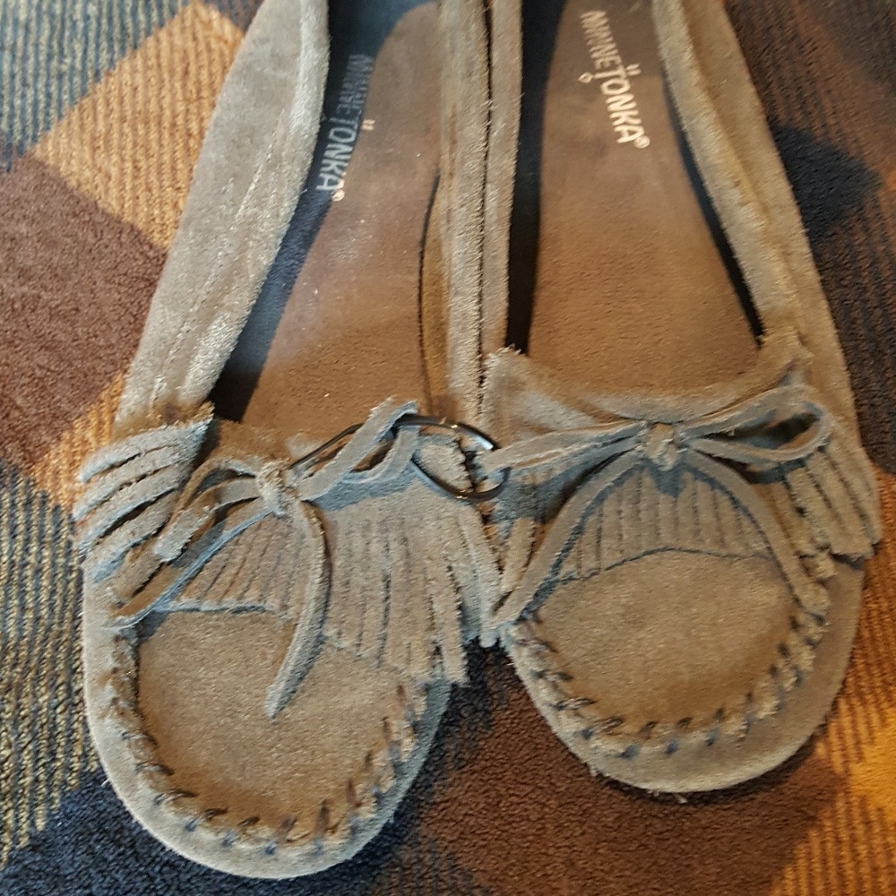 Minnetonka Shoes